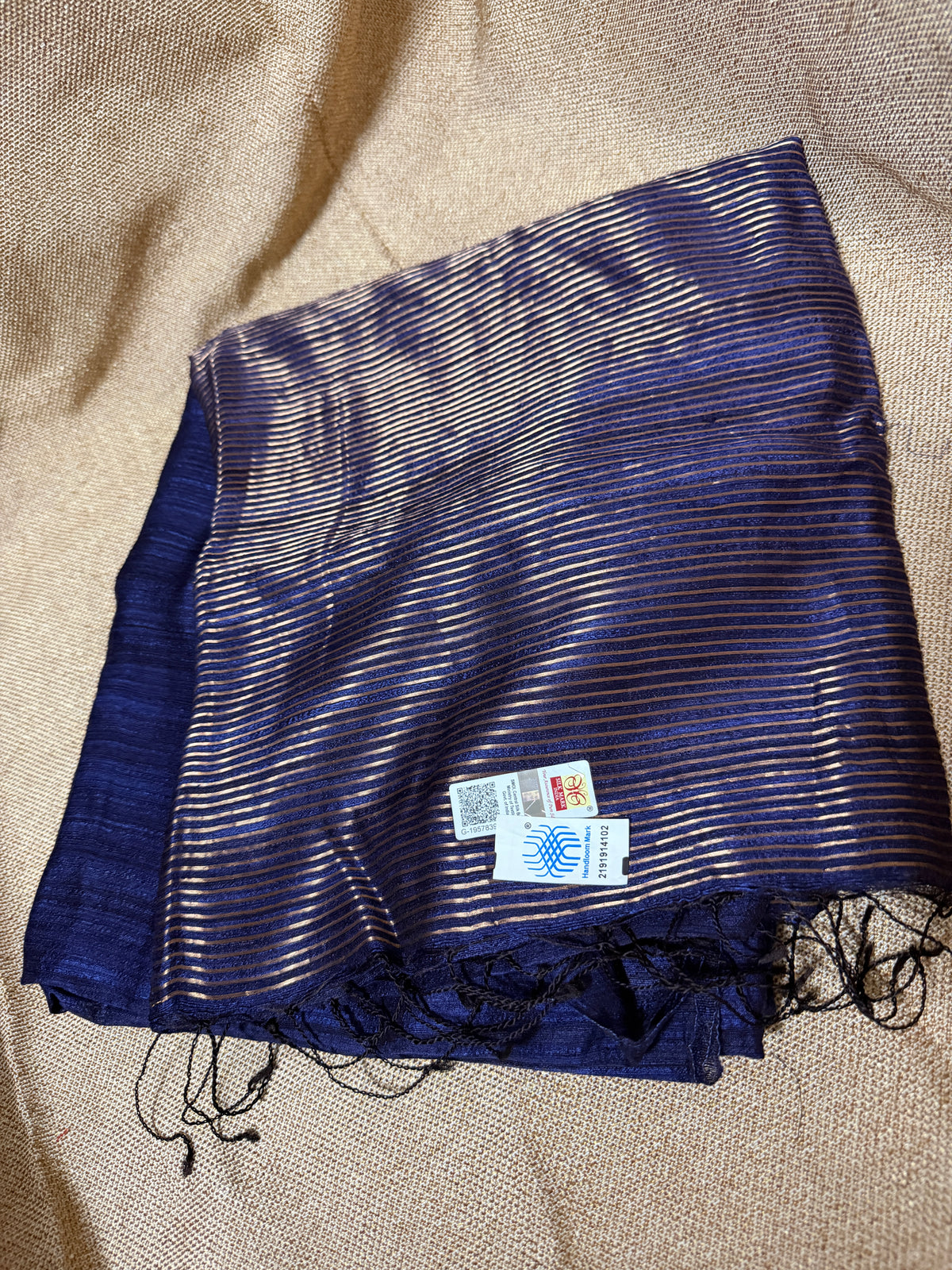 Handloom Plain Matka Silk Saree with Silk mark - Deep Blue