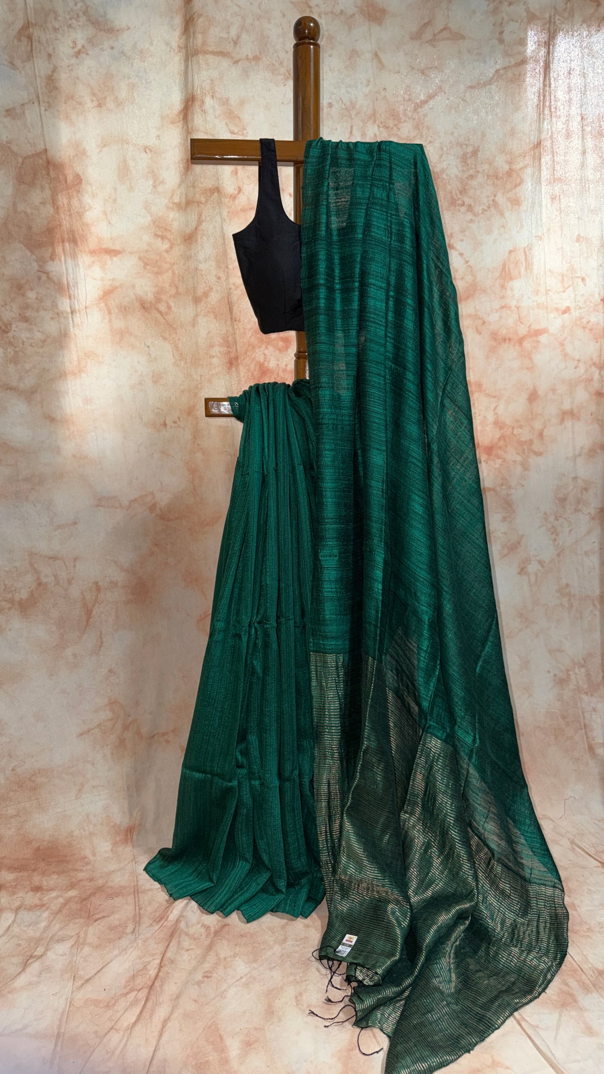 Handloom Plain Matka Silk Saree with Silk mark - Green