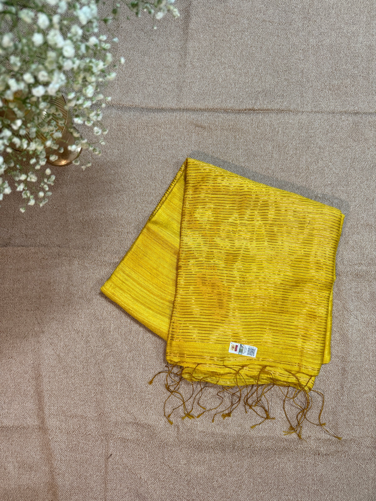 Handloom Plain Matka Silk Saree with Silk mark - Yellow